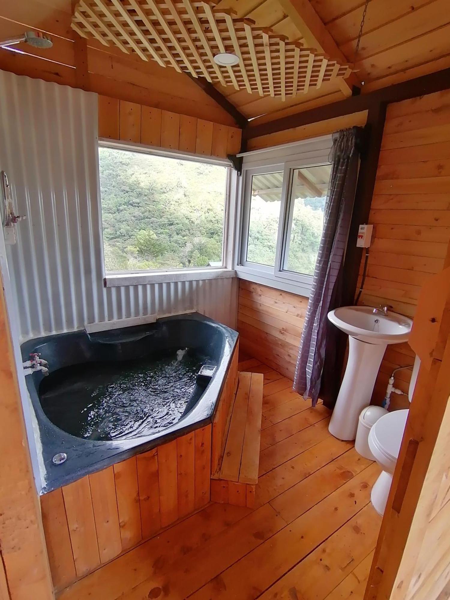 Mario'S Lodge Providencia Copey Eksteriør billede